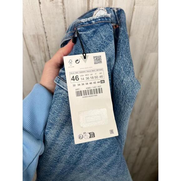 Zara Medium Light Wash Zip Fly Five Pocket Straight Leg Jeans EU 46 USA 14 - Picture 9 of 13